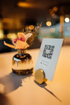 QR code invite for album